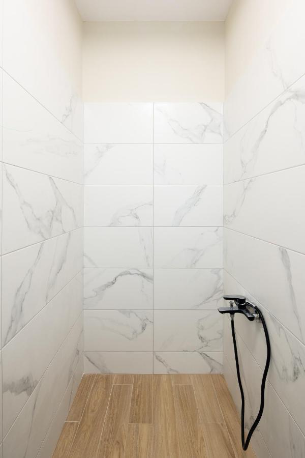 Designed Studio - Walking Distance From Acropolis Atene Esterno foto